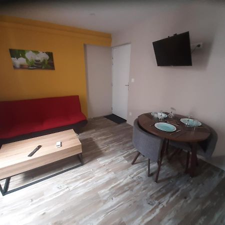 3 Apt T2 Cosy De 40 A 50 M2 Ideal Pour Un Deplacement Pro " Les Iris " Bourg-Saint-Andeol Bagian luar foto