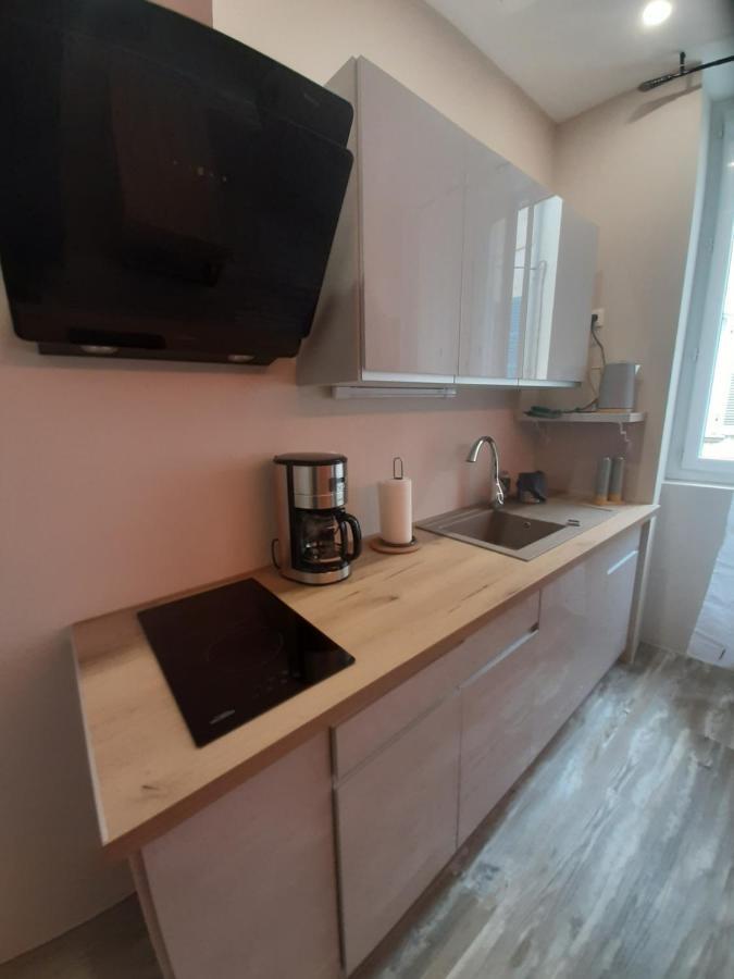 3 Apt T2 Cosy De 40 A 50 M2 Ideal Pour Un Deplacement Pro " Les Iris " Bourg-Saint-Andeol Bagian luar foto