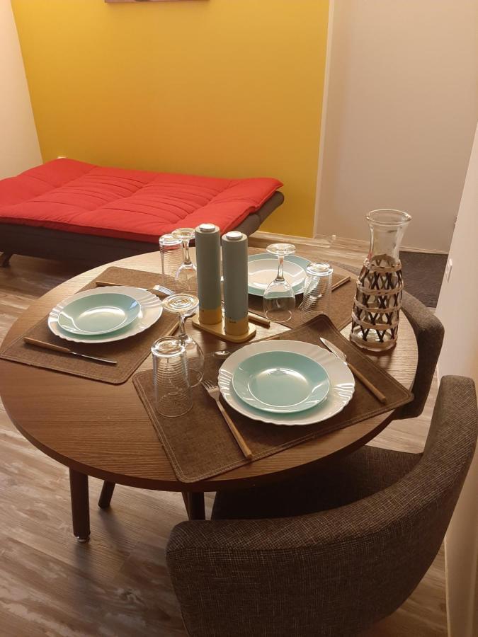 3 Apt T2 Cosy De 40 A 50 M2 Ideal Pour Un Deplacement Pro " Les Iris " Bourg-Saint-Andeol Bagian luar foto